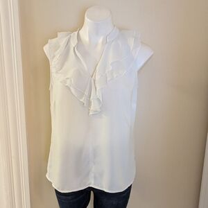 CAbi white ruffle tank top size M